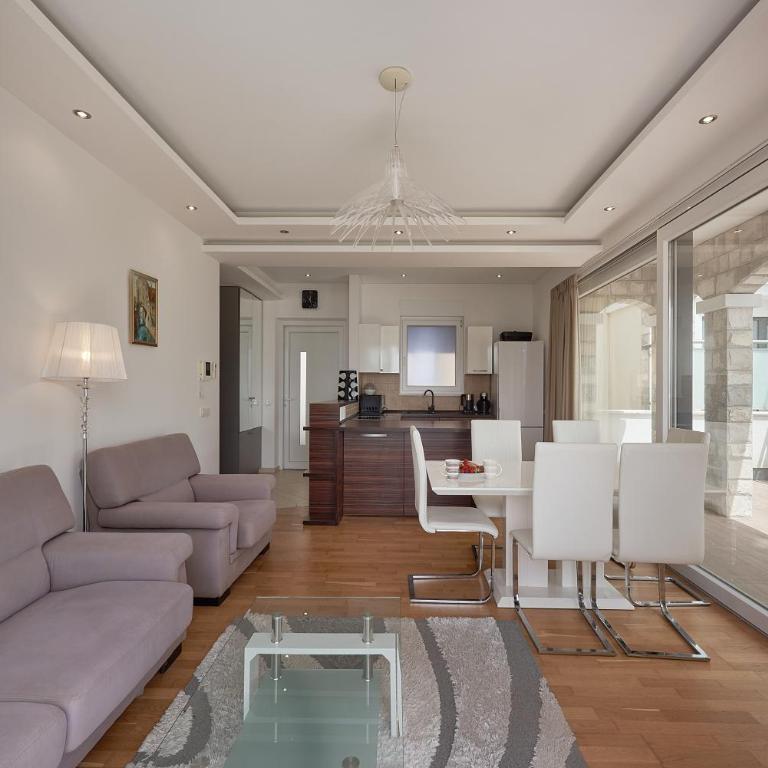 BigMontenegro Dreams - One-Bedroom Apartment - 3