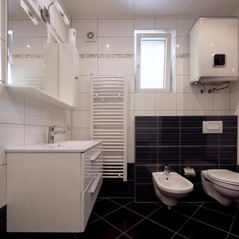 BigMontenegro Dreams - One-Bedroom Apartment - 14