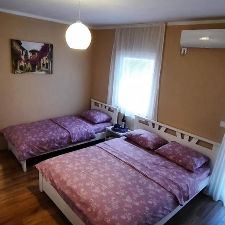 Home Šćekić - Dvokrevetna Soba sa Bračnim Krevetom i Pogledom na Park - 6