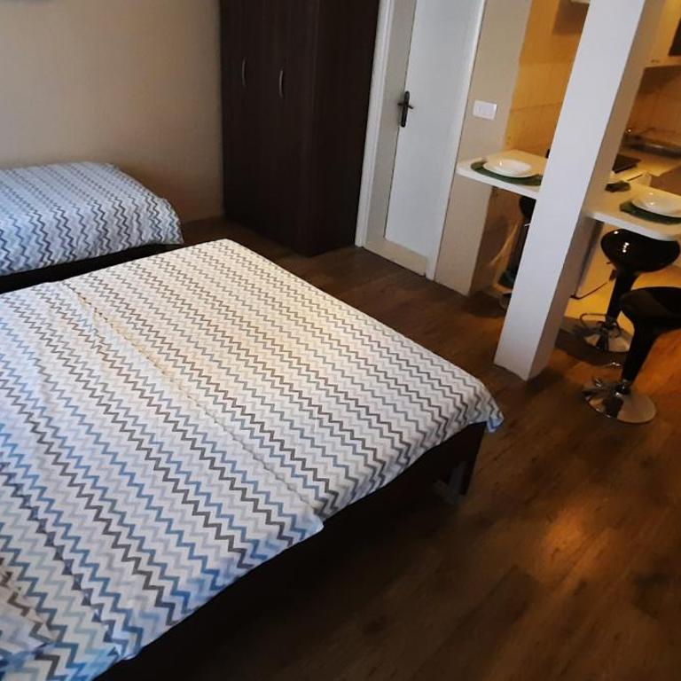 Home Šćekić - Dvokrevetna Soba sa Bračnim Krevetom i Pogledom na Park - 8