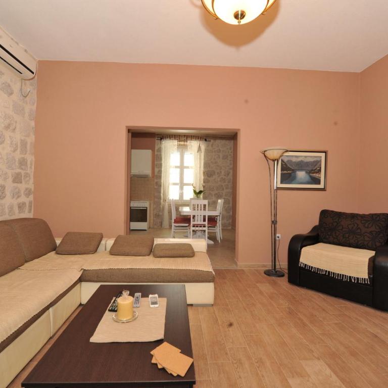 Apartments Marilu - Two-Bedroom Apartment with Sea View - 22