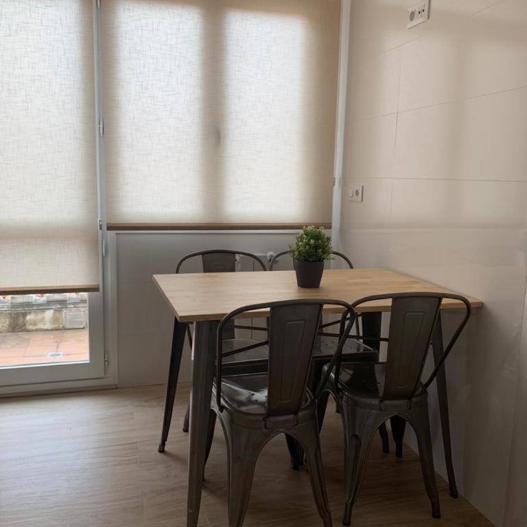 Apartamento Los Arcos - Two-Bedroom Apartment - 17
