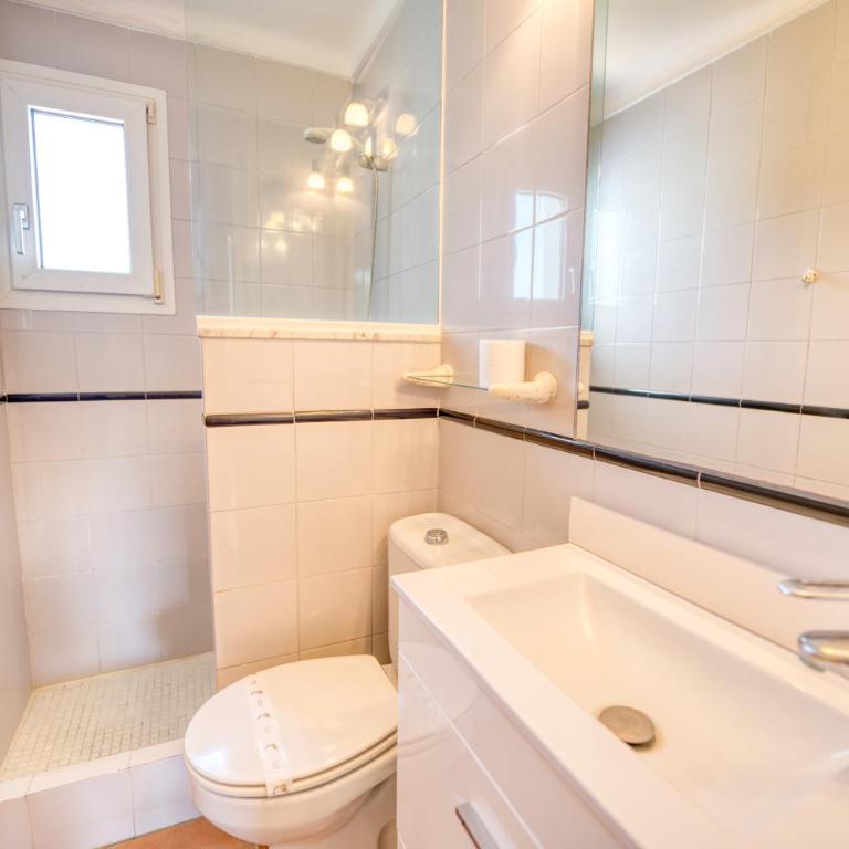 Villa Sierra with Private Pool - Villa - 23