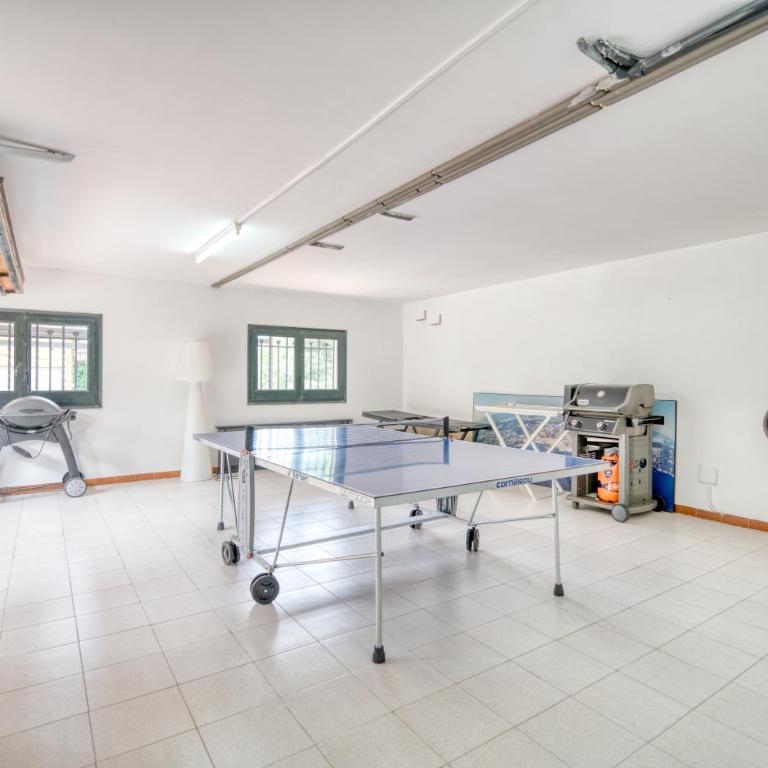 Villa Sierra with Private Pool - Villa - 25