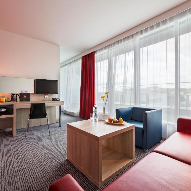 Park Inn by Radisson Linz - Junior Suite - 22
