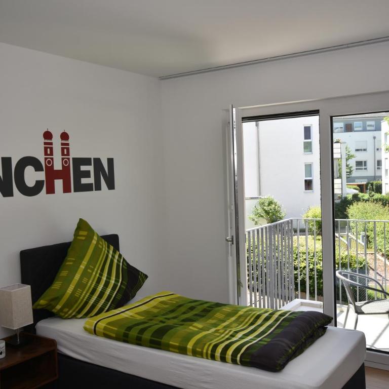 Boardinghouse Henschelstraße - Doppel-/Zweibettzimmer mit Balkon - 14