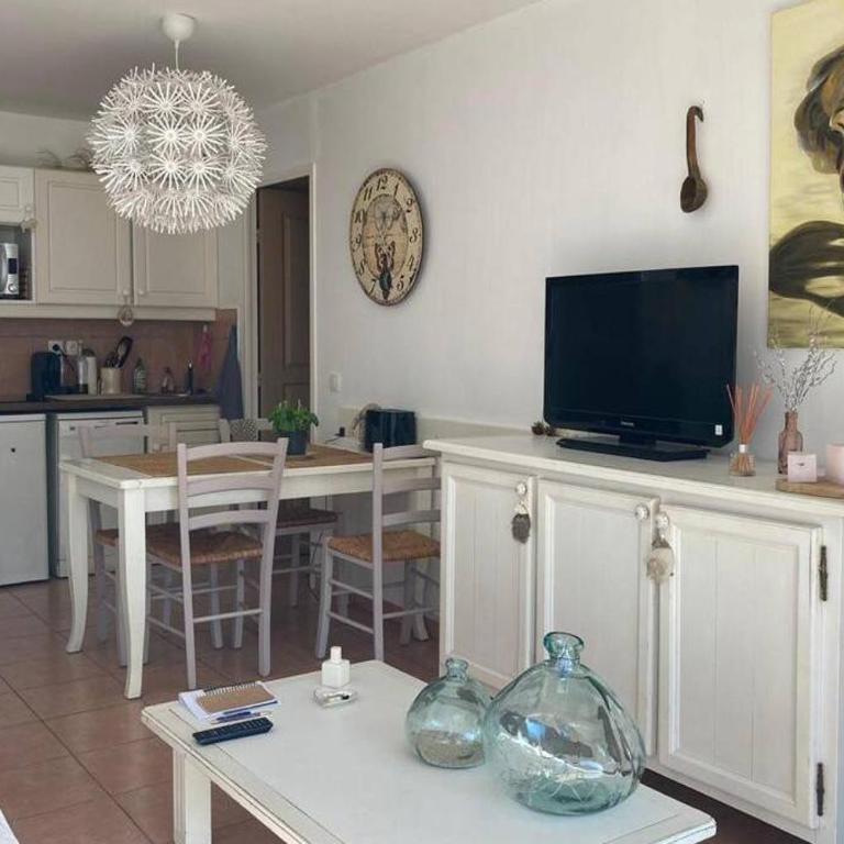 Appartement T2 très lumineux, bord de mer - Apartment mit 1 Schlafzimmer - 1