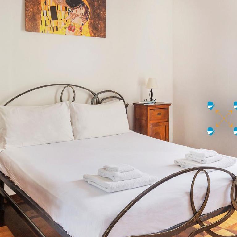 Welcomely - Bed and Dream - Camera Matrimoniale con Balcone - 1