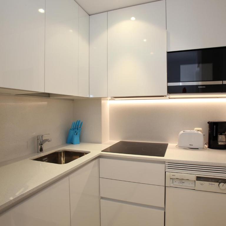 Orly a dos pasos de la playa de La Concha - Apartamento - 10