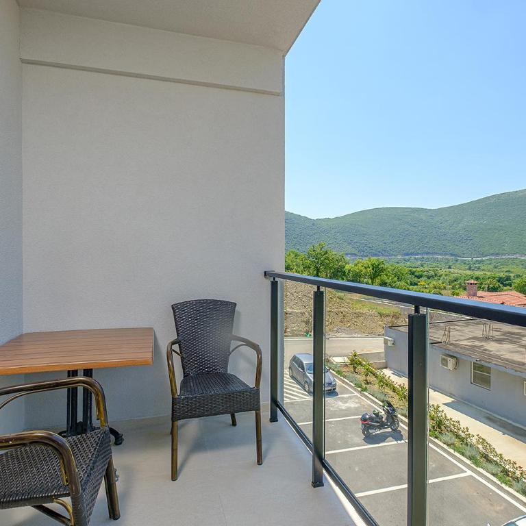 Dubrave apartmani - Dvokrevetna Soba sa Bračnim Krevetom - 7