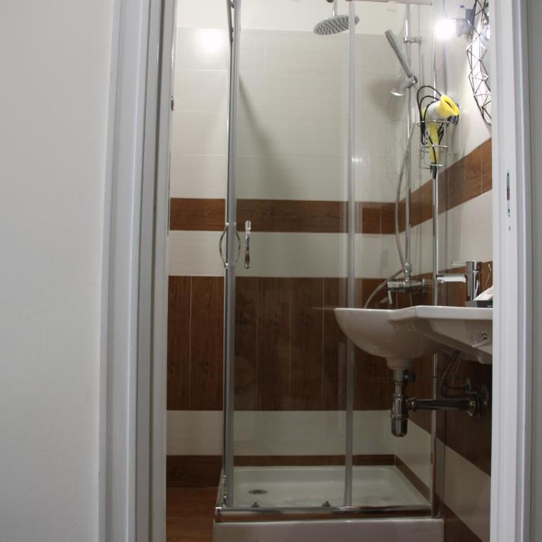 B&B Alexander-Room and Breakfast - Twin Room with Private Bathroom - 6