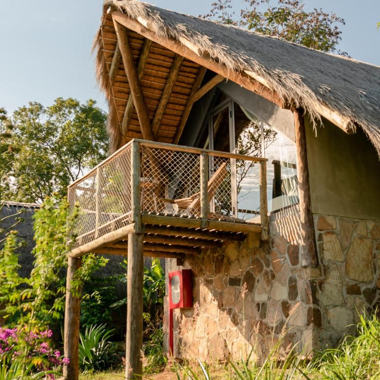 Tava Glamping Cerro - Triple Room with Balcony - 4