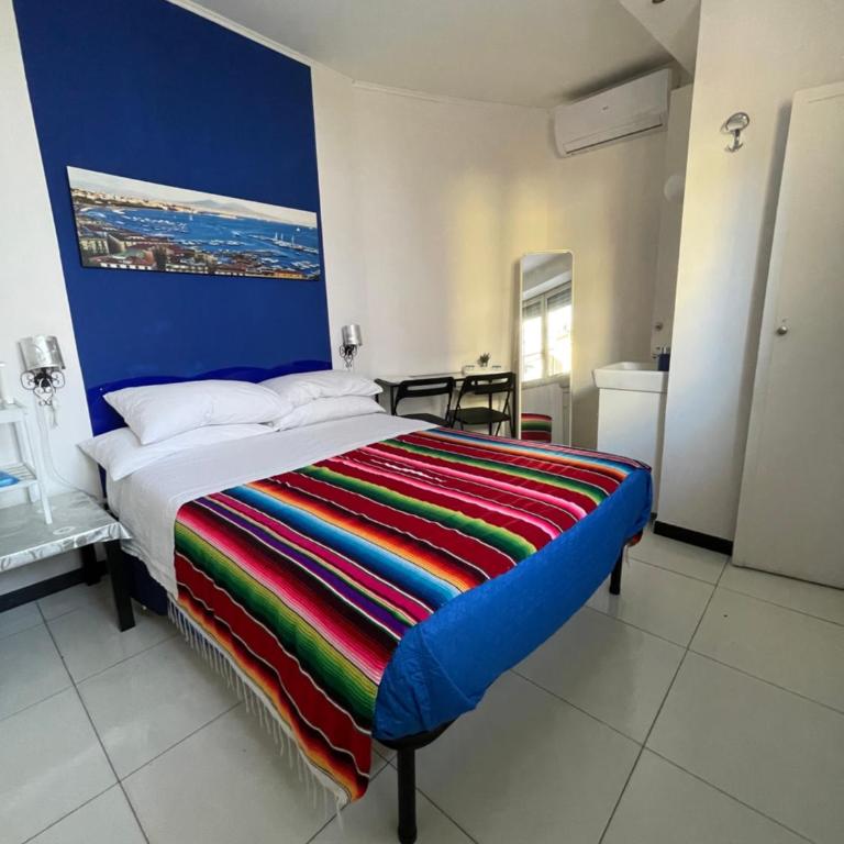 DaRoDa Guest House Napoli - Camera Deluxe - 2