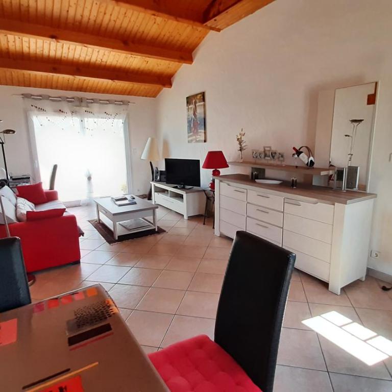 Maison de ville au calme, de plain pied, 2 chambres - Maison 2 Chambres - 7