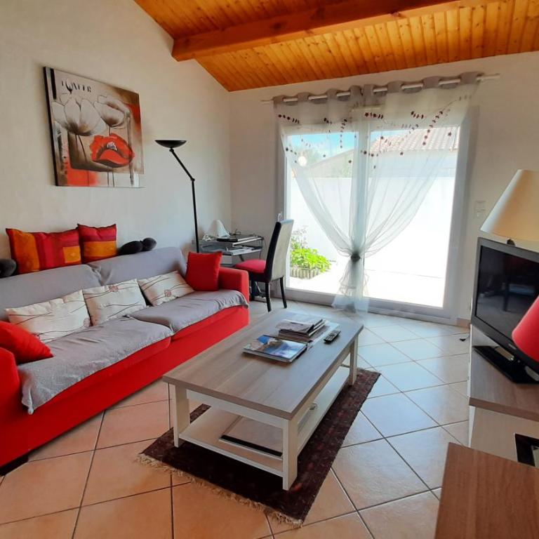 Maison de ville au calme, de plain pied, 2 chambres - Maison 2 Chambres - 5