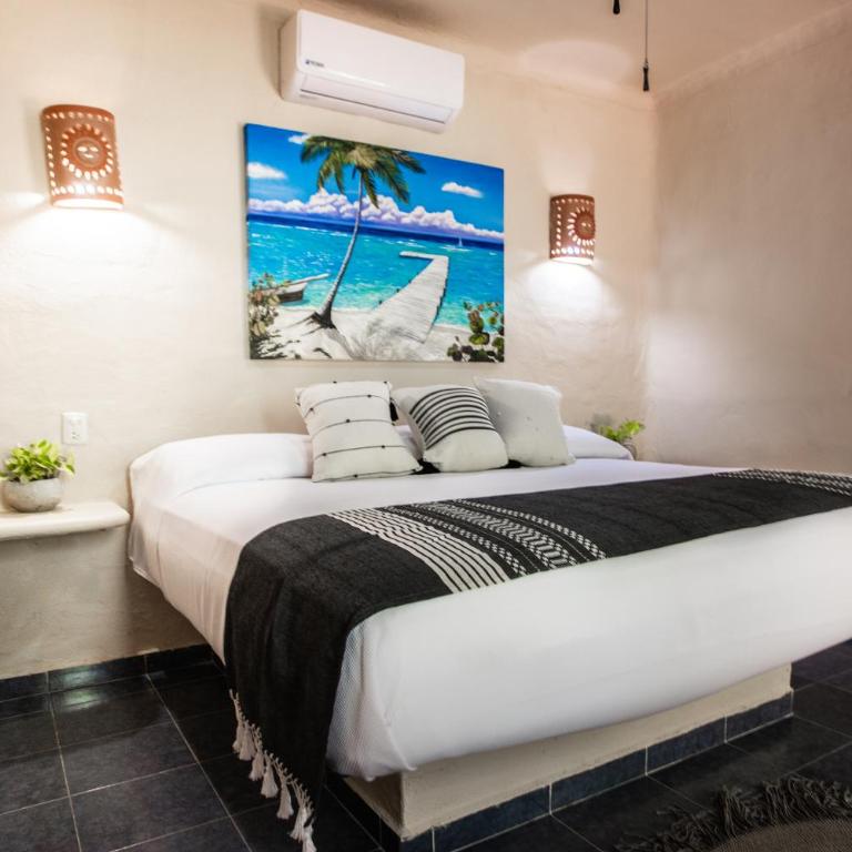 Hotel Macondo Holbox - Habitación con cama extragrande. - 2