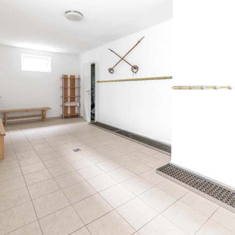 Kaprun Biggest Chalet Helen - 5 Bedrooms, 7 Bathrooms, Air Condition - Haus mit 5 Schlafzimmern - 50