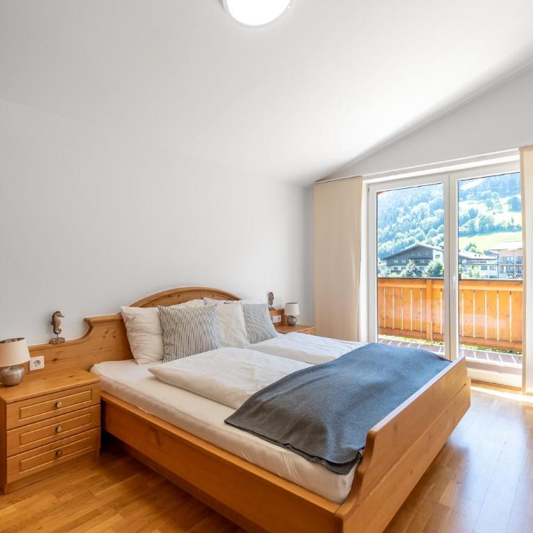 Kaprun Biggest Chalet Helen - 5 Bedrooms, 7 Bathrooms, Air Condition - Haus mit 5 Schlafzimmern - 18