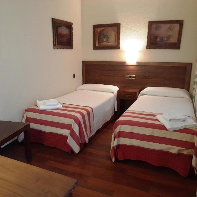 Hotel Urogallo - Habitación Familiar - 7
