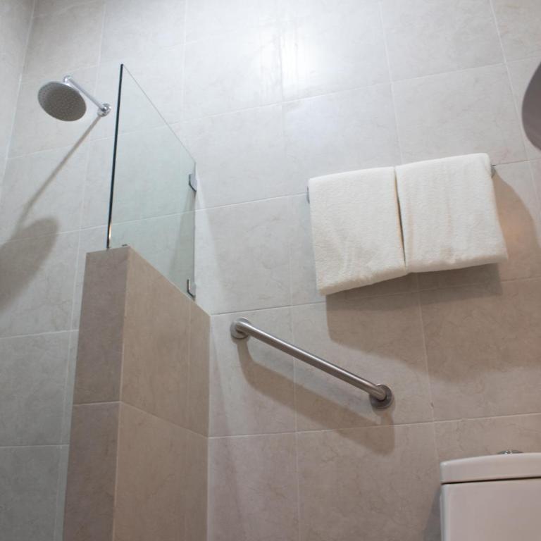 Hotel Las Monjas - Queen Room - Disability Access - 3
