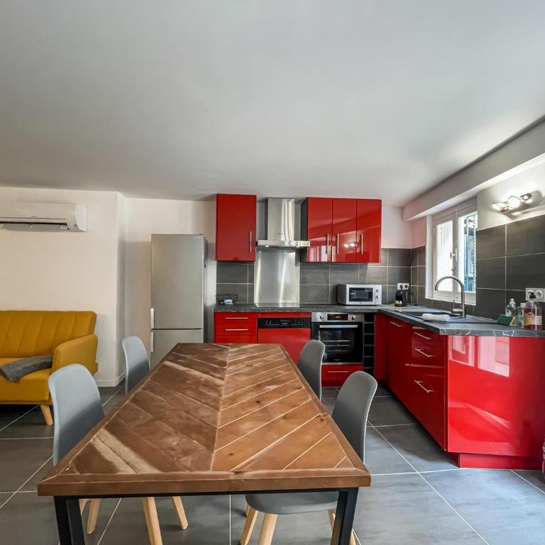 T2 tout équipé à 2 min de la plage ménage inclus 1 - One-Bedroom Apartment - 4