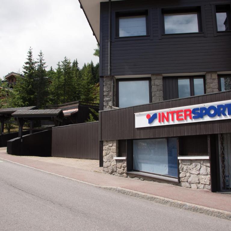 Courchevel 1550 – VERITABLE SKI AUX PIEDS – APPARTEMENT LES TOVETS T2 – 47m2 – 4P - Appartement 1 Chambre - 7