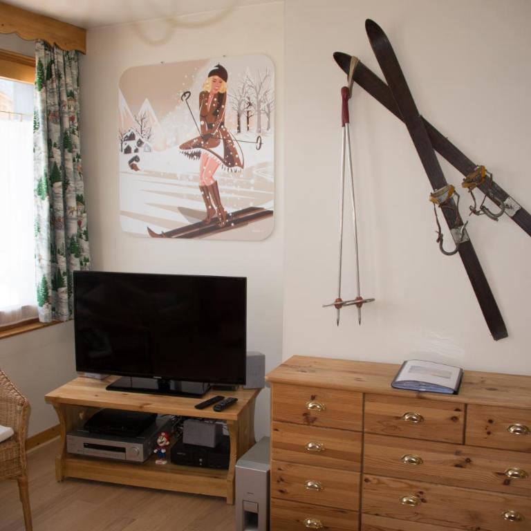 Courchevel 1550 – VERITABLE SKI AUX PIEDS – APPARTEMENT LES TOVETS T2 – 47m2 – 4P - Appartement 1 Chambre - 13