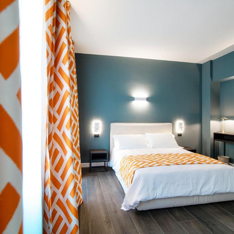 In Centro Luxury Rooms - Double Room with Balcony (2 Adults + 1 Child) - 3