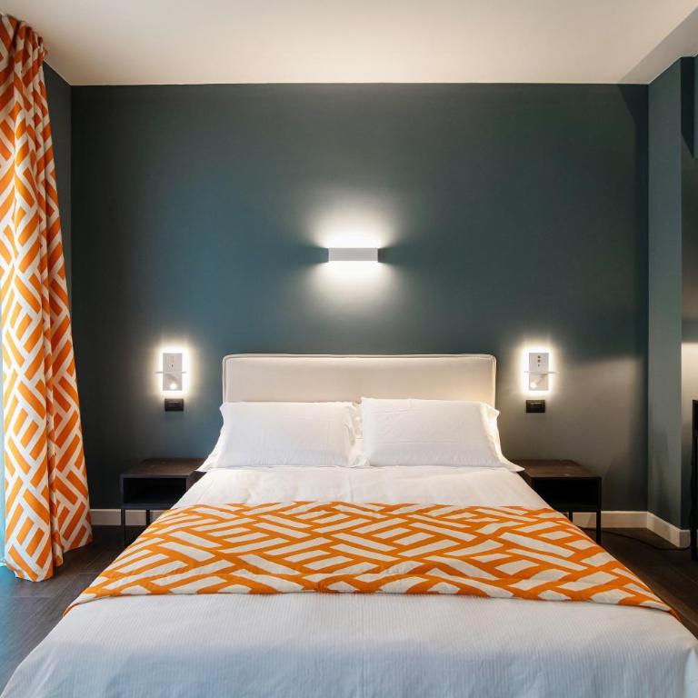 In Centro Luxury Rooms - Double Room with Balcony (2 Adults + 1 Child) - 7