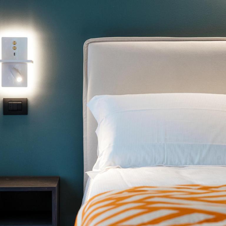 In Centro Luxury Rooms - Double Room with Balcony (2 Adults + 1 Child) - 16