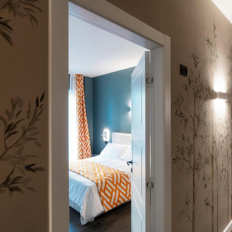 In Centro Luxury Rooms - Double Room with Balcony (2 Adults + 1 Child) - 21