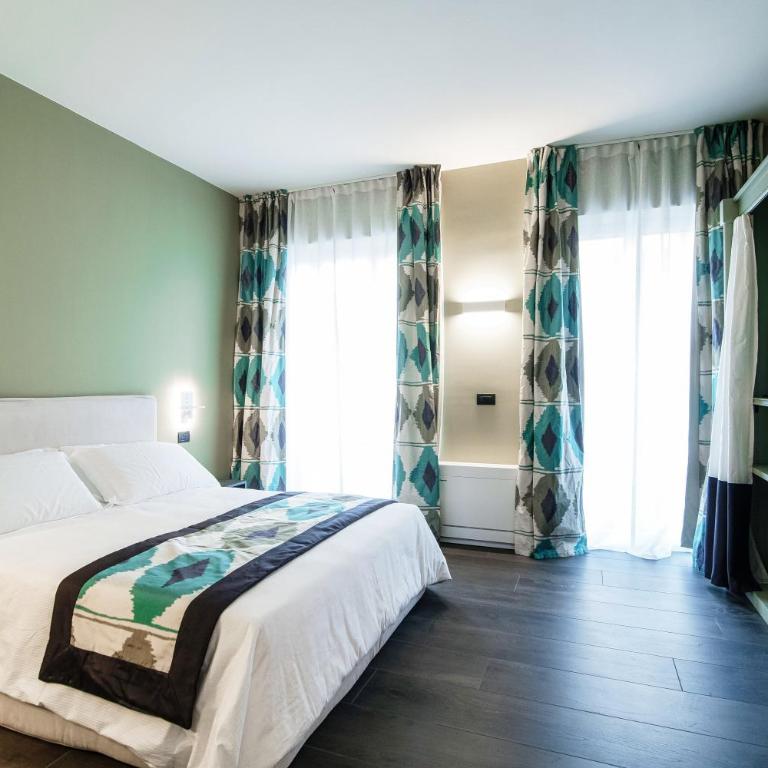 In Centro Luxury Rooms - Double Room with Balcony (2 Adults + 1 Child) - 6