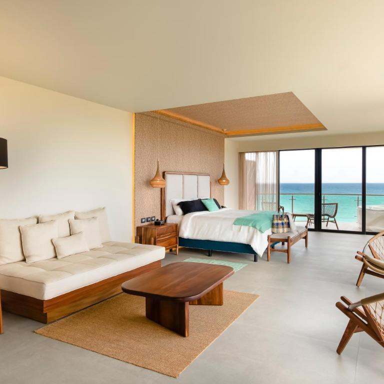 Mvngata Beach Hotel - Premium Panorama Ocean Front - 1