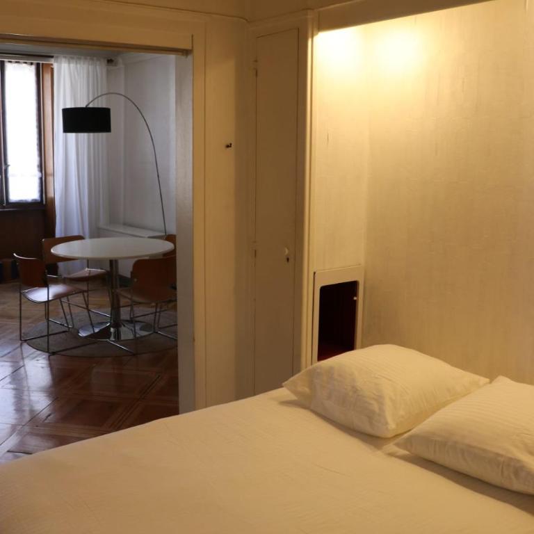 Le Vintage - appartement en plein coeur de la Vieille Ville - Appartamento - 12