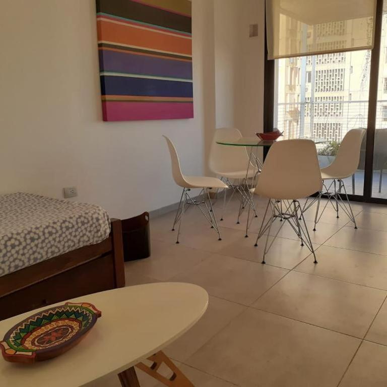 Departamento 1 dormitorio - Balcón y Luz Natural cerca de la Casa Histórica - One-Bedroom Apartment - 1