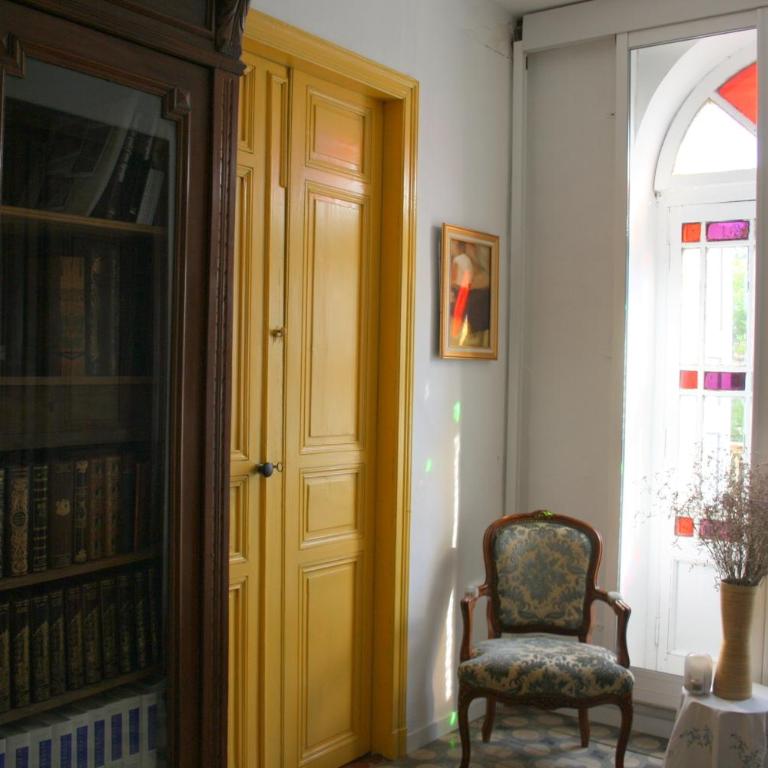 Mas de Bellegou - Chambre Double ou Lits Jumeaux avec Balcon - 1
