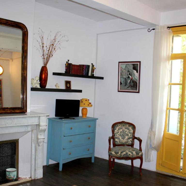 Mas de Bellegou - Chambre Double ou Lits Jumeaux avec Balcon - 7