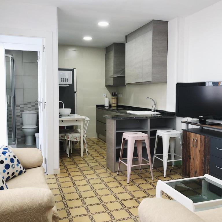 Cerca del centro de Alicante - Apartment - 4