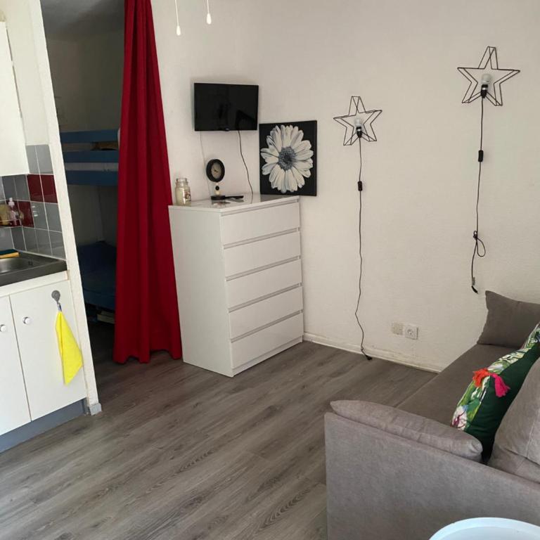 Studio cabine avec loggia - Apartment mit 1 Schlafzimmer - 2