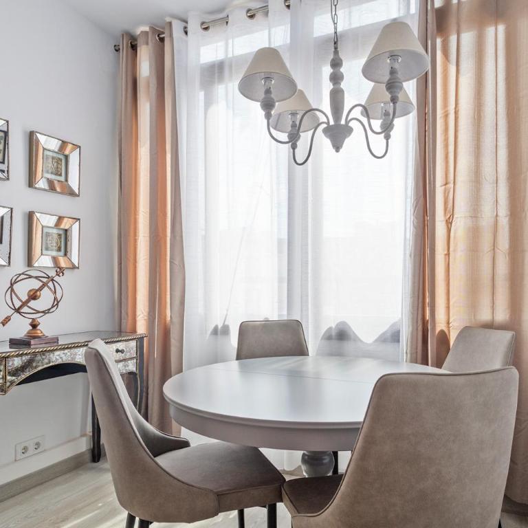 Alcam Books - Two-Bedroom Apartment - 2