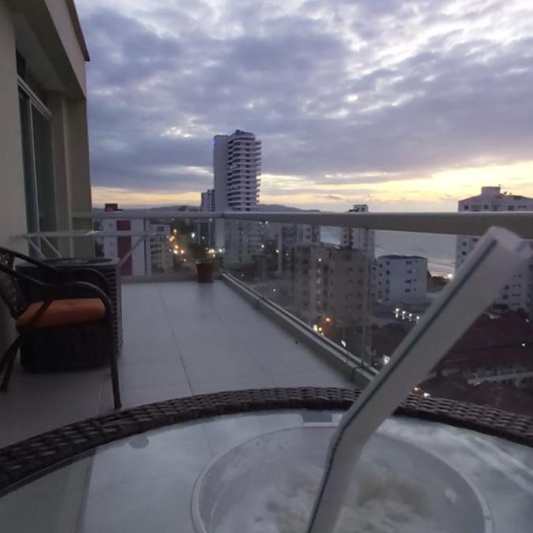 Discoverequador - Apartamento de 3 dormitorios - 6