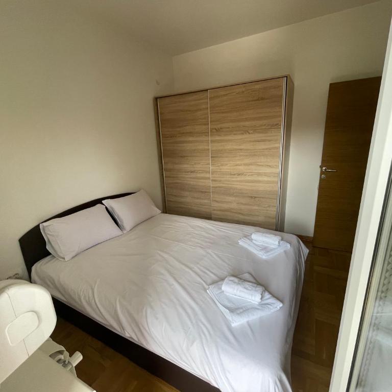 Duga park - One-Bedroom Apartment - 8
