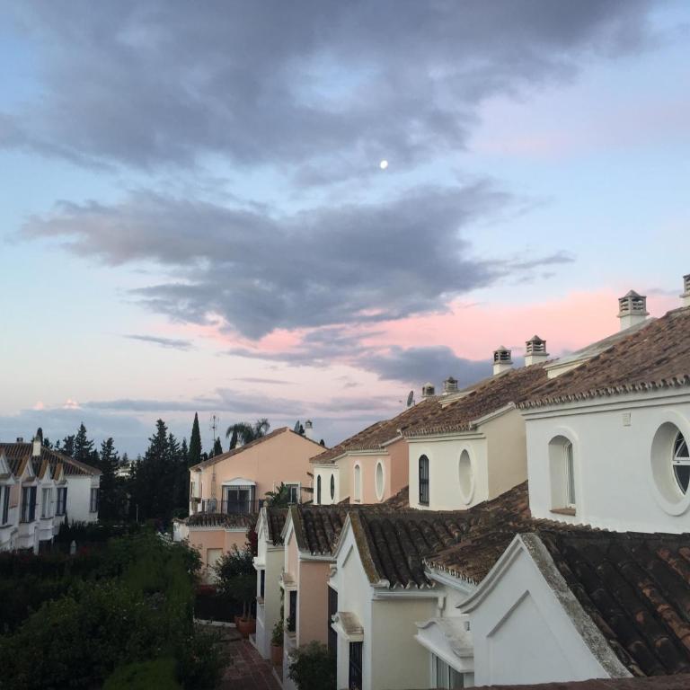 Charming Suite next to Puerto Banus - Estudio con balcón - 20