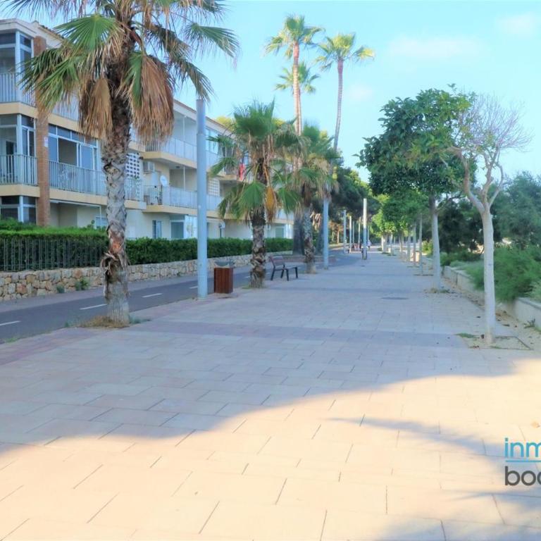 Sun Beach Mediterrani, en frente del Mar - Two-Bedroom Apartment - 38