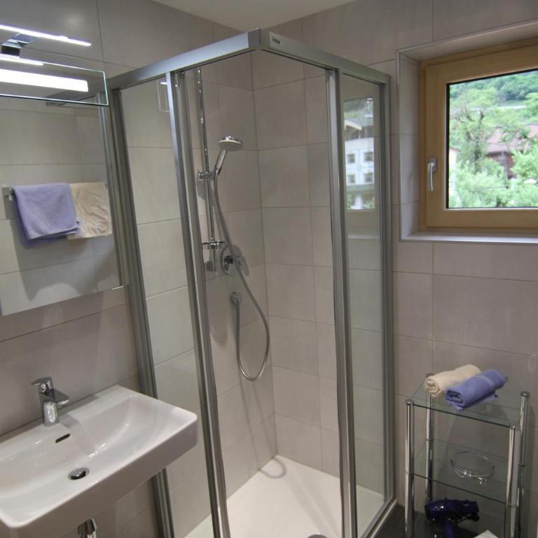 Gästehaus Bliem - Apartment mit 2 Schlafzimmern und Dusche - 2