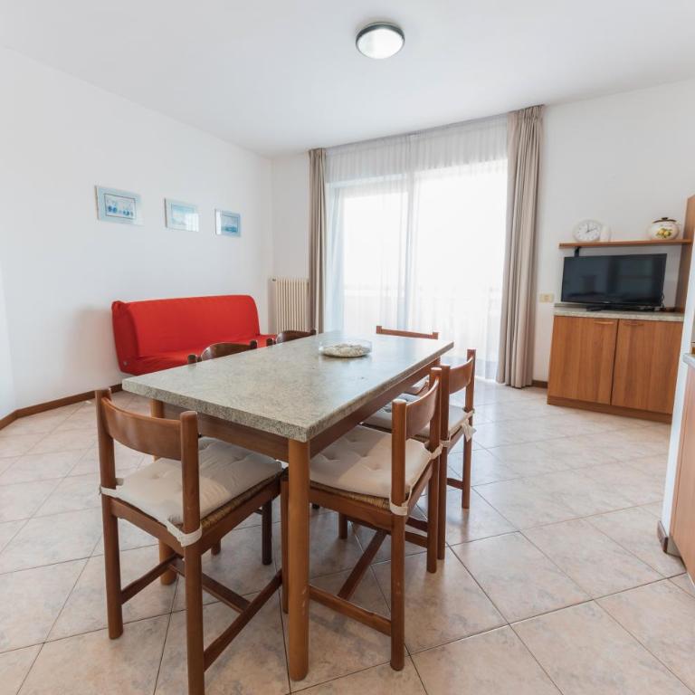 Residenza Nobel Appartamenti - Appartamento con 2 Camere da Letto - Lato Mare - 12