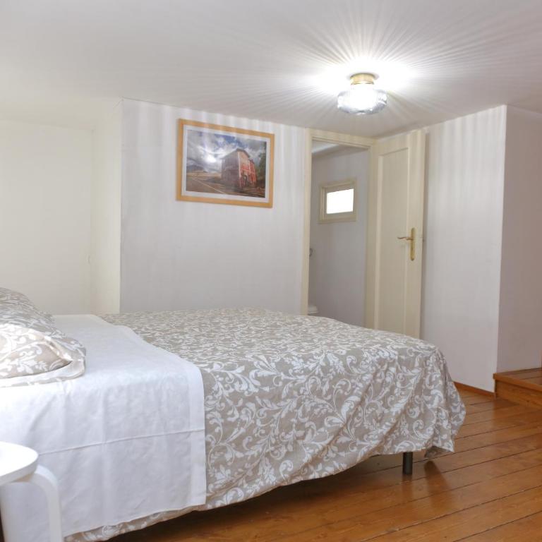 Sunny Flat - SELF Apartments - Appartamento con Balcone - 11