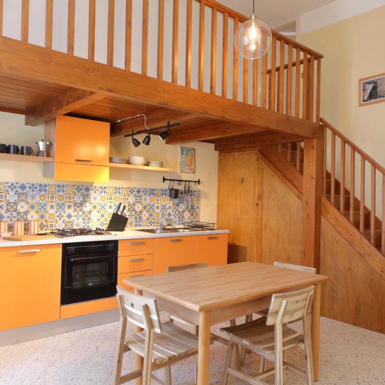Sunny Flat - SELF Apartments - Appartamento con Balcone - 3