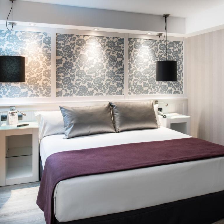 Catalonia Roma - Junior Suite - 1