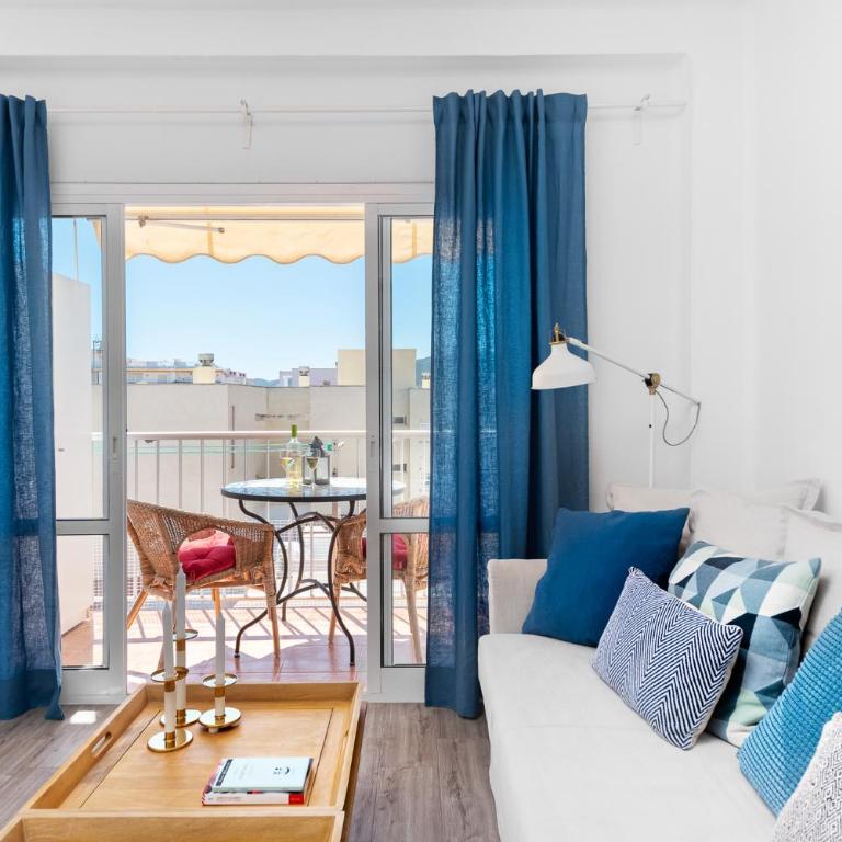 Cozy apartment next to the beach and Nerja center - Apartamento de 1 dormitorio - 2